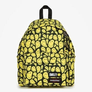 حقيبة ظهر Eastpak Padded Pak'r Smiley صفراء وسوداء من الأمام